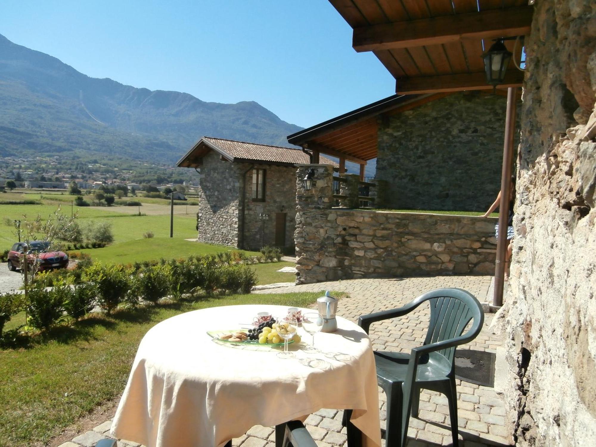 Borgo Erbiola Villa คอลีโก ภายนอก รูปภาพ