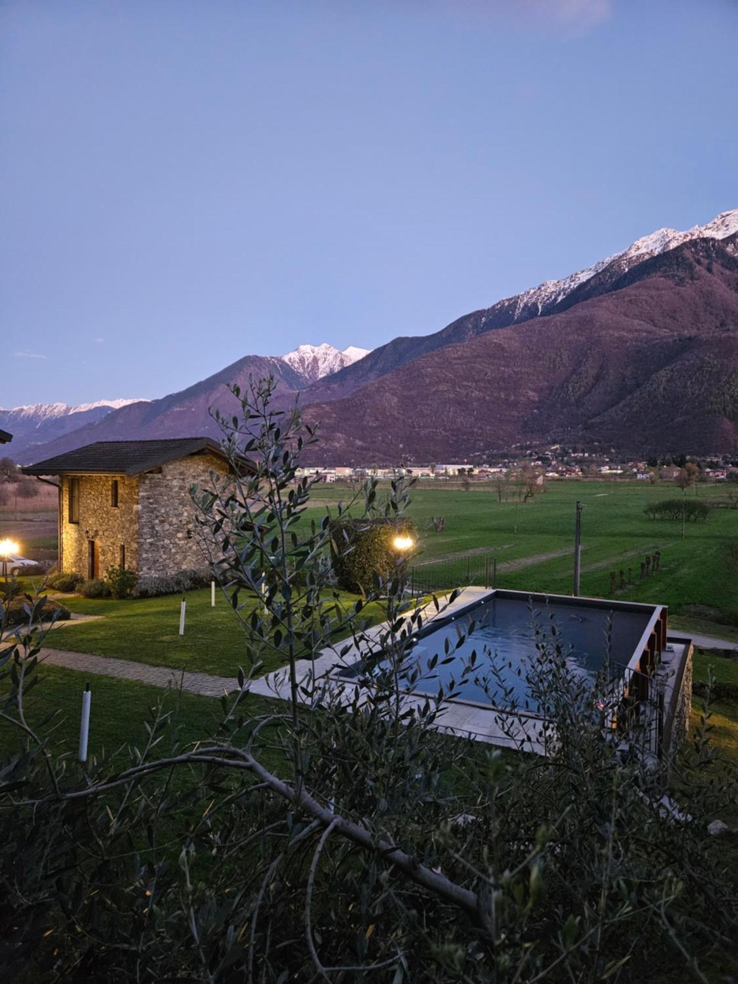 Borgo Erbiola Villa คอลีโก ภายนอก รูปภาพ