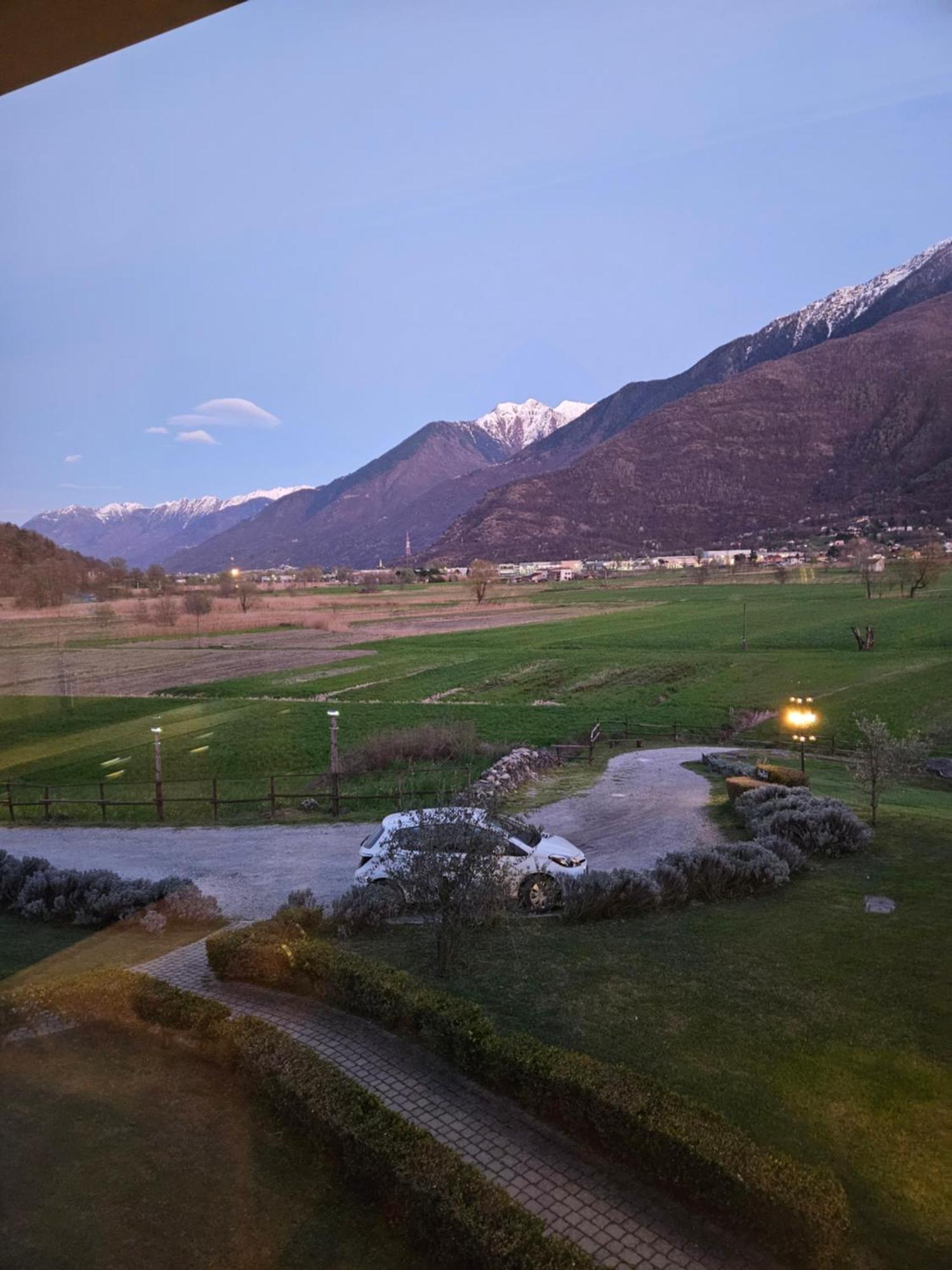 Borgo Erbiola Villa คอลีโก ภายนอก รูปภาพ