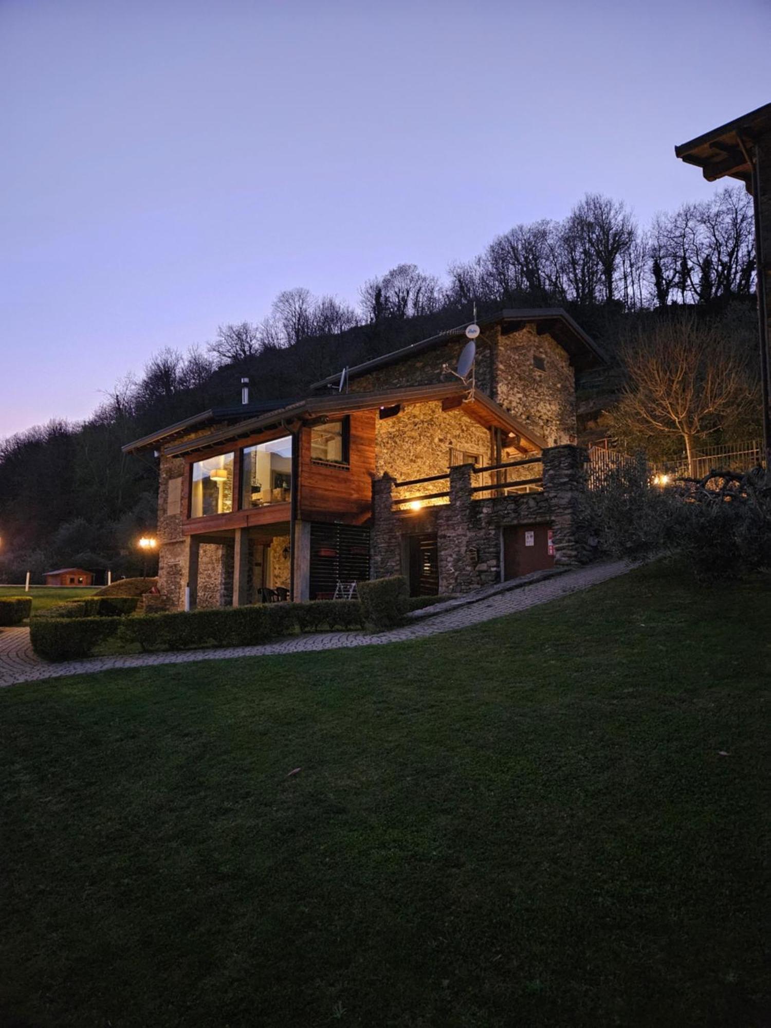 Borgo Erbiola Villa คอลีโก ภายนอก รูปภาพ
